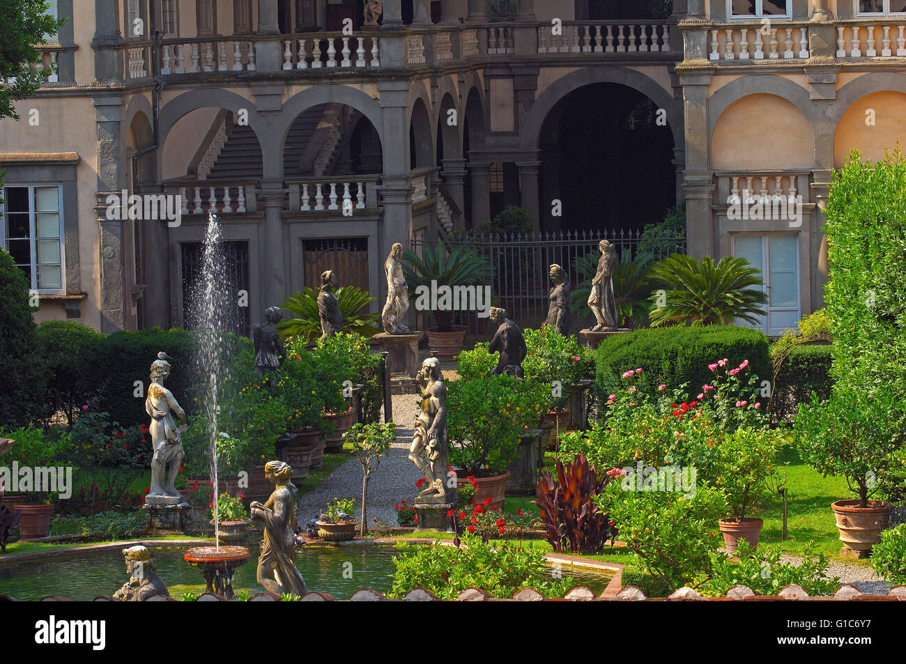 Lucca, Palazzo Pfanner, Palais Pfanner, jardins. La toscane. L'Italie. L'Europe Banque D'Images