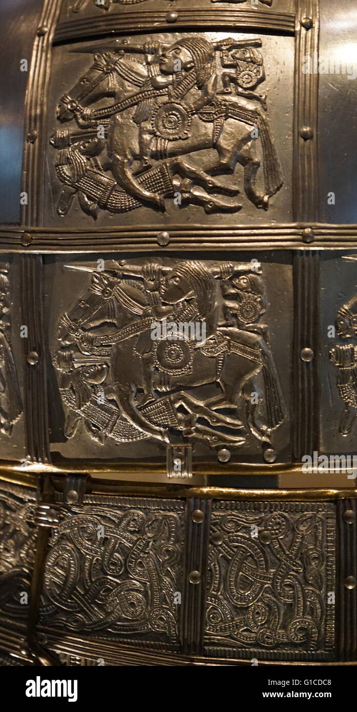 Détail de la reconstruction de Sutton Hoo casque, qui faisait partie de l'Staffordshire Hoard est le plus grand trésor anglo-saxon de l'or et l'argent métal. En date du 5ème siècle Banque D'Images