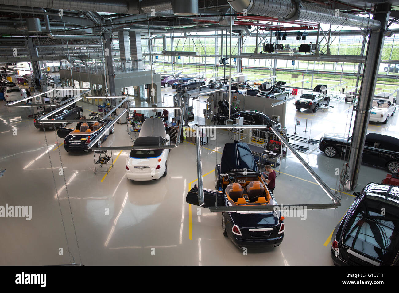 Usine de montage de voitures Rolls-Royce Motor, Chichester, West Sussex, England, UK Banque D'Images