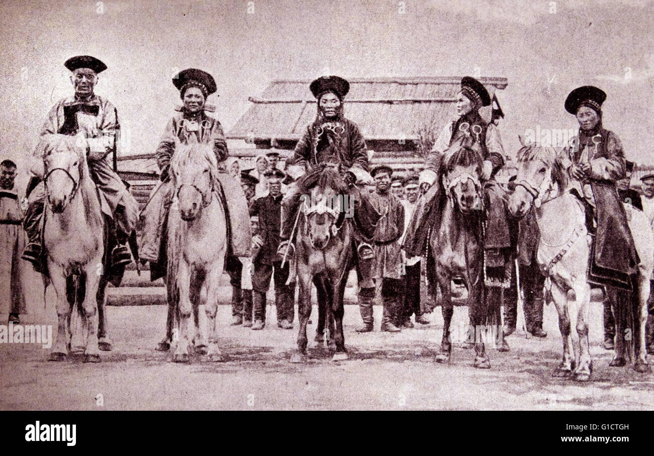 Les tribus d'enterrement sur les chevaux le lac Baïkal ; Russie 1890 Banque D'Images