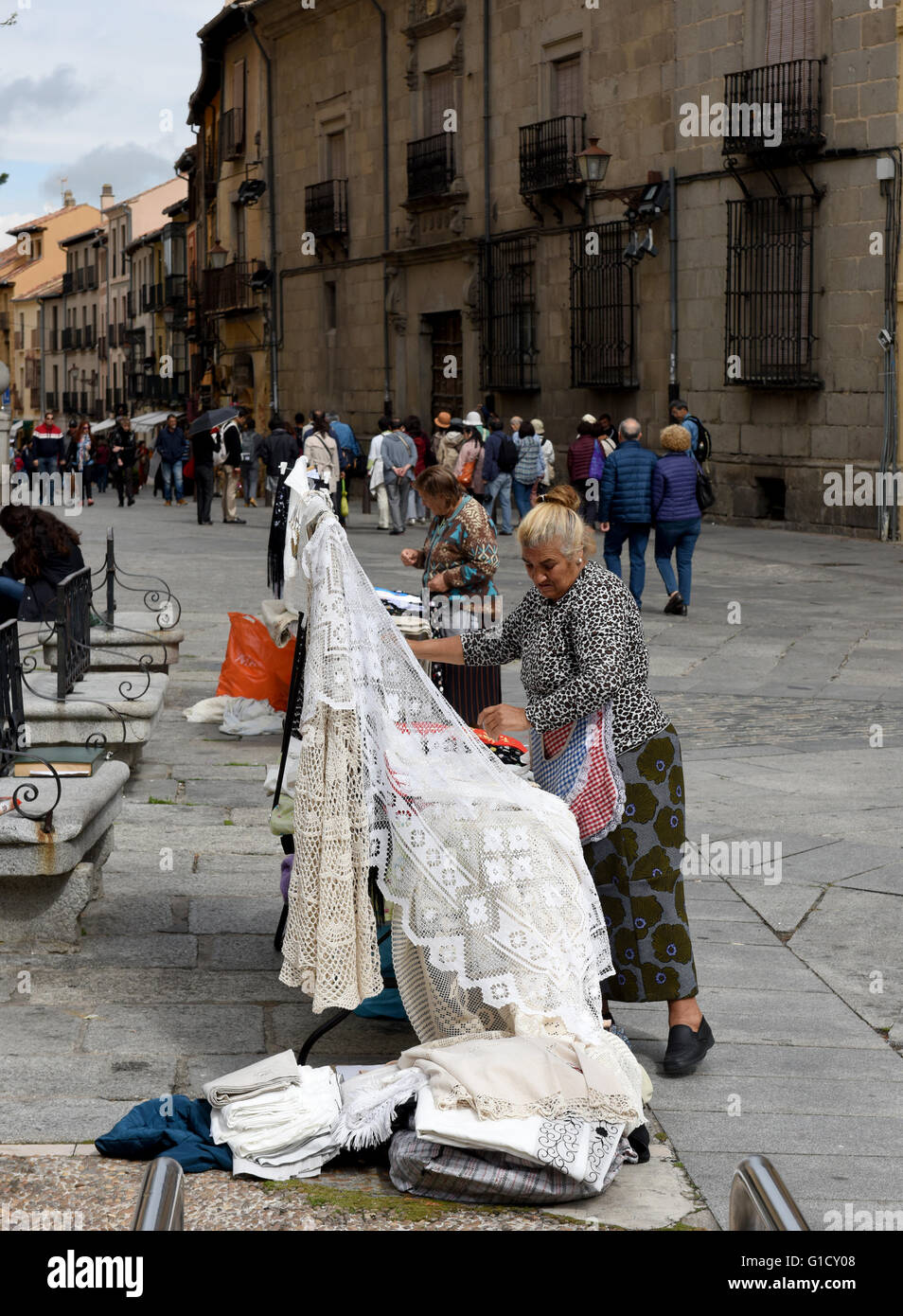 Vente femmes dentelle à Segovia Espagne Banque D'Images