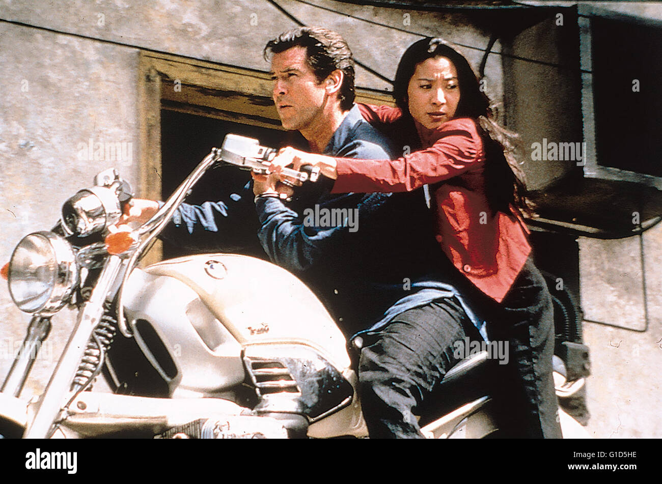 Morgen stirbt nie, Der / Pierce Brosnan / Michelle Yeoh, Banque D'Images