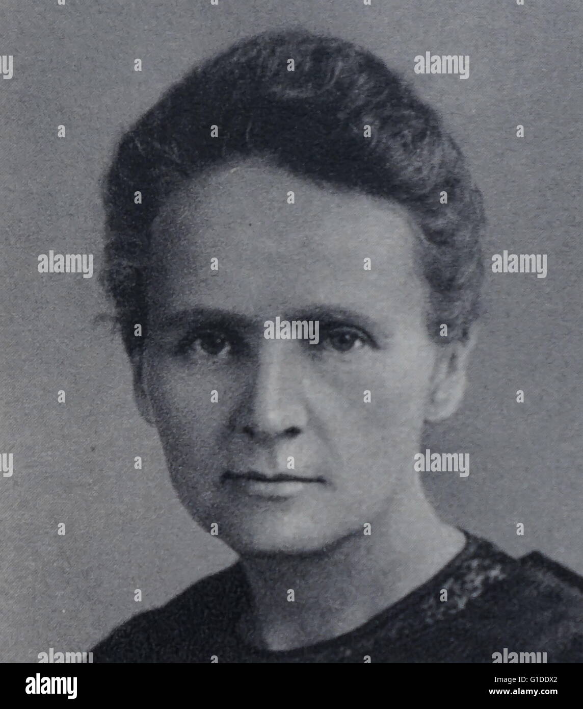 Impression photographique de Marie Curie (1867-1934) un Polish et naturalisé français, physicien et chimiste, qui a effectué des recherches sur la radioactivité. En date du 20e siècle Banque D'Images