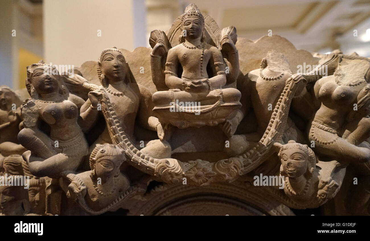 Sculpture représentant Harihara, Vishnu et Shiva, combiné à partir de la dynastie des Chandella. En date du 11e siècle Banque D'Images