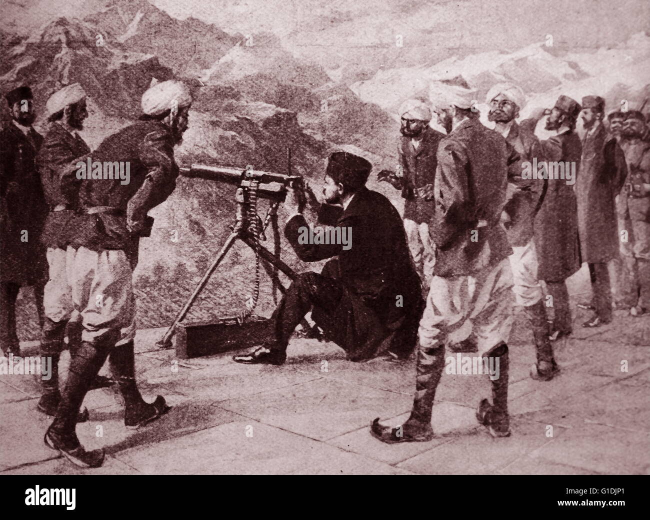 Mir Mahmud Khan II, Souverain de l'État princier de Kalat dans ce qui est maintenant la province du Baloutchistan au Pakistan, de l'essai d'une arme à feu au cours de l'armée de Maxim assurée Banque D'Images