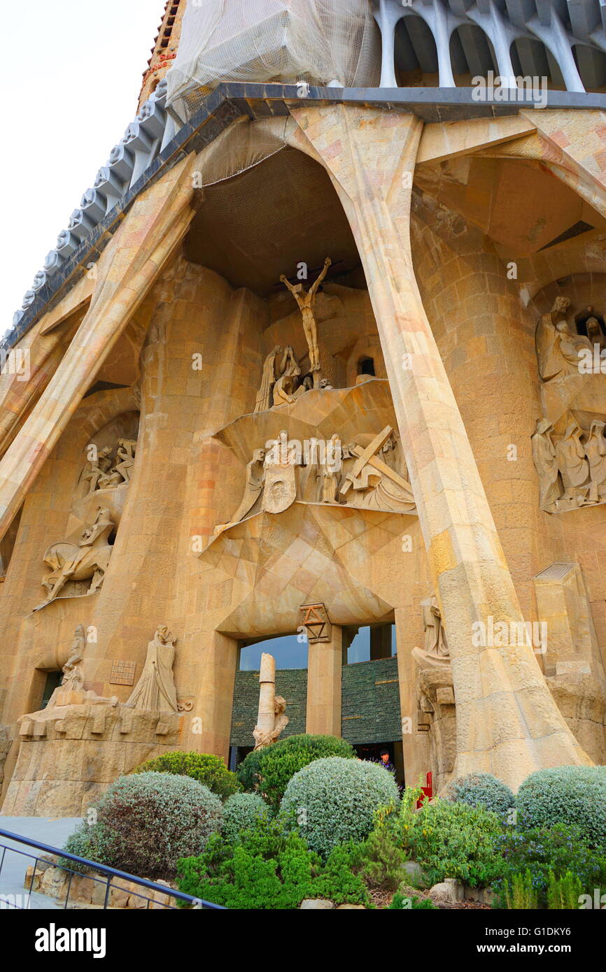 Détails de l'extérieur de la Temple Expiatori Basílica je de la Sagrada Família, une église catholique romaine de Barcelone, conçu par l'architecte espagnol Antoni Gaudí (1852-1926). En date du 21e siècle Banque D'Images
