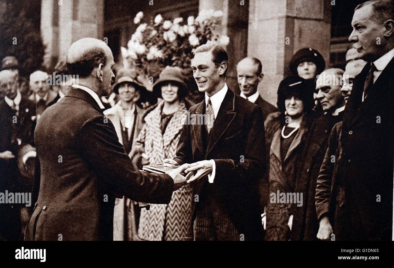 Photo de Prince Albert Frederick Arthur George (1895-1952) et de Lady Elizabeth (1900-2002) lors de la clôture de la British Empire Exhibition. En date du 20e siècle Banque D'Images