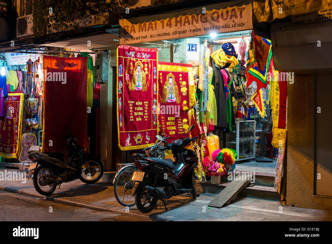 Boutique de produits traditionnels, Hanoi Banque D'Images