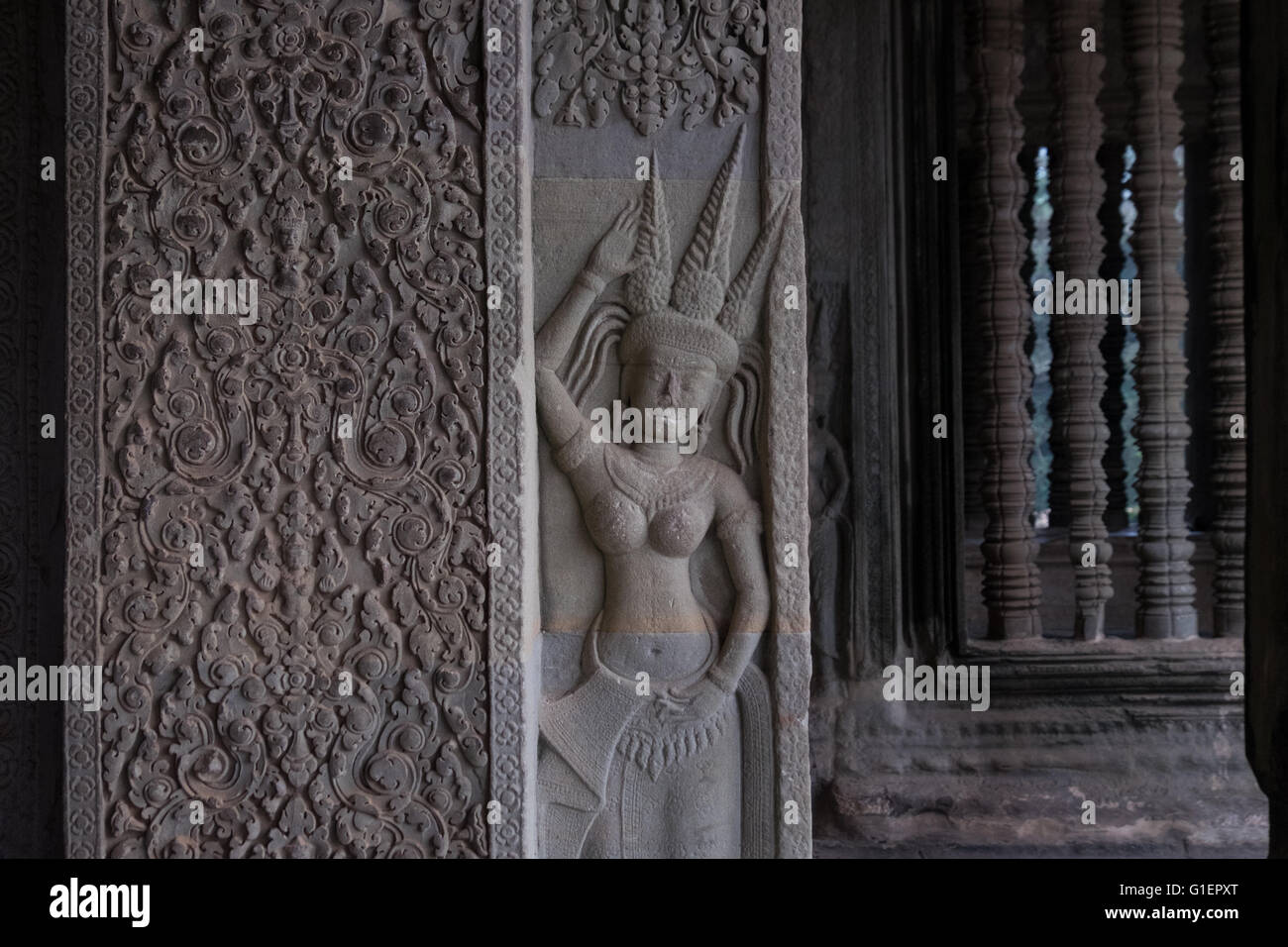 Sculptures sur pierre à Angkor Wat, au Cambodge Banque D'Images