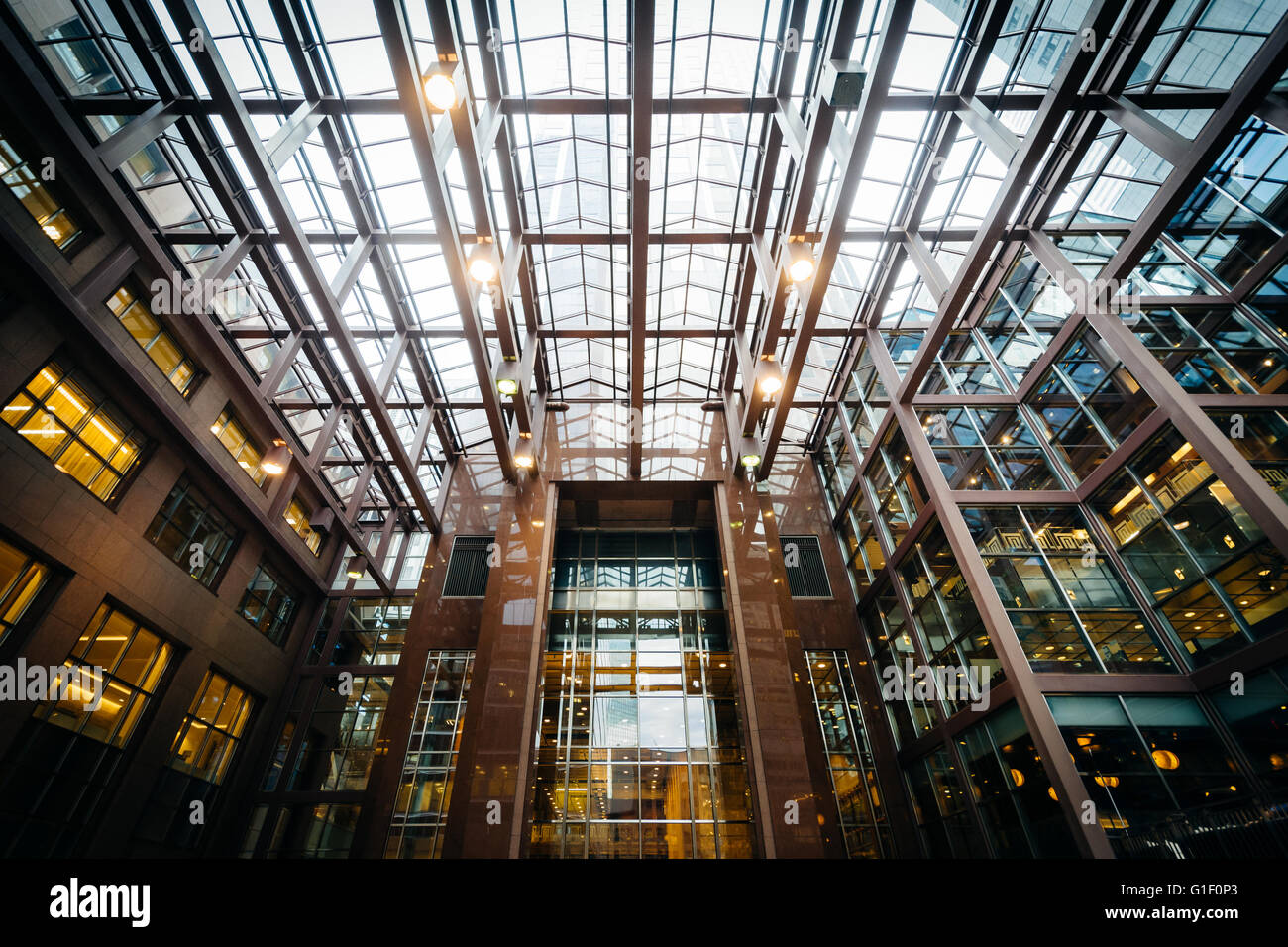 L'intérieur moderne dans le quartier financier du centre-ville de Toronto, Ontario. Banque D'Images