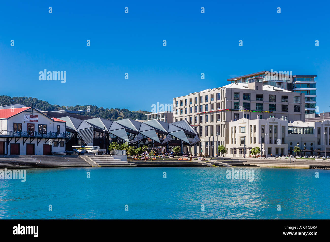 Wellington, Île du Nord, Nouvelle-Zélande, 2016, février ! ! : Te Raukura Wharewaka Centre de fonction au Waterfront , Frank Kitts Lagoon Banque D'Images