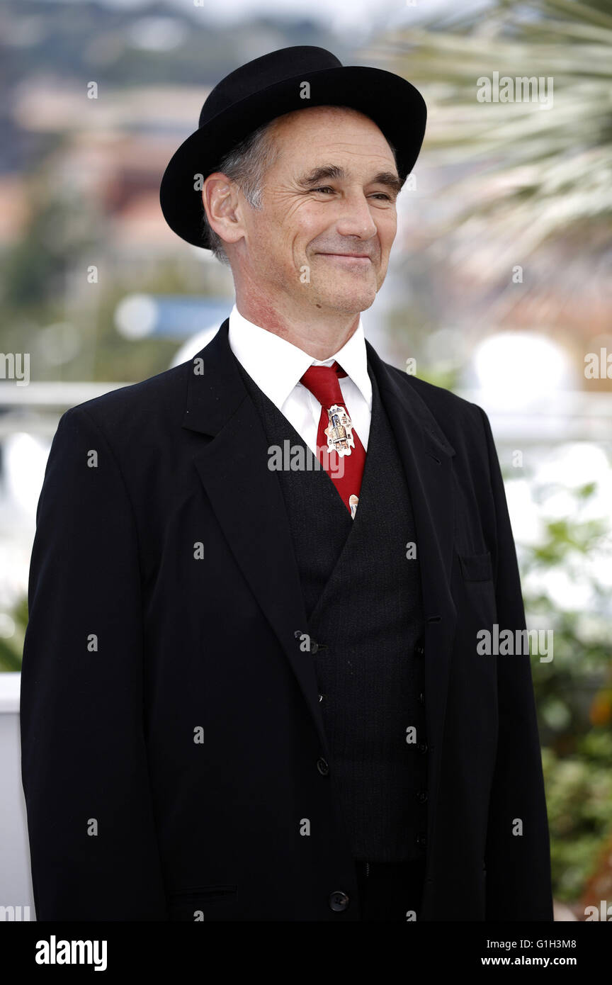 Mark Rylance à 'La BFG' photocall lors de la 69 e édition du Festival de Cannes au Palais des Festivals le 14 mai 2016 dans le monde d'utilisation | Banque D'Images