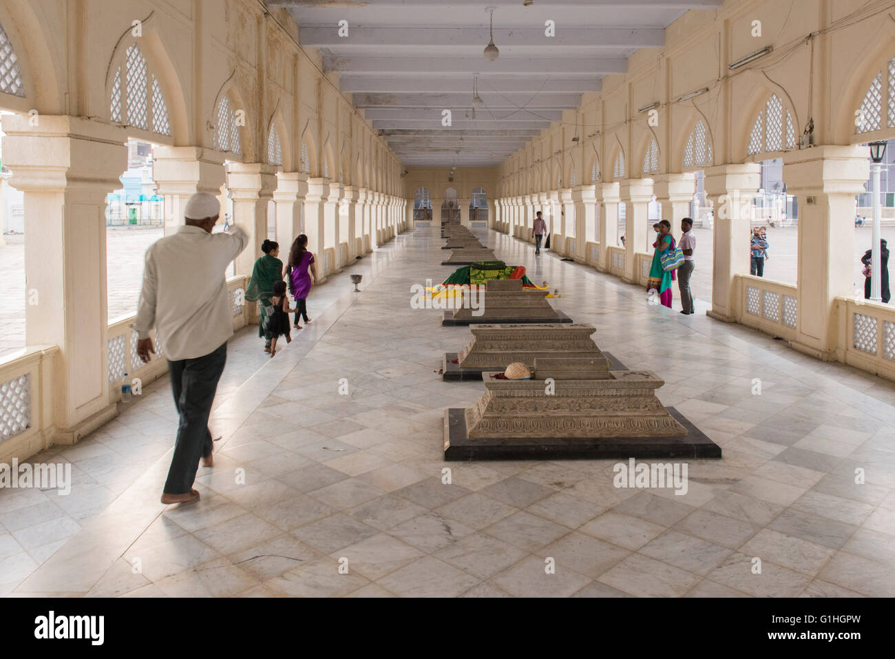 Hall de tombes, La Mecque Masjid (mosquée), Hyderabad Banque D'Images