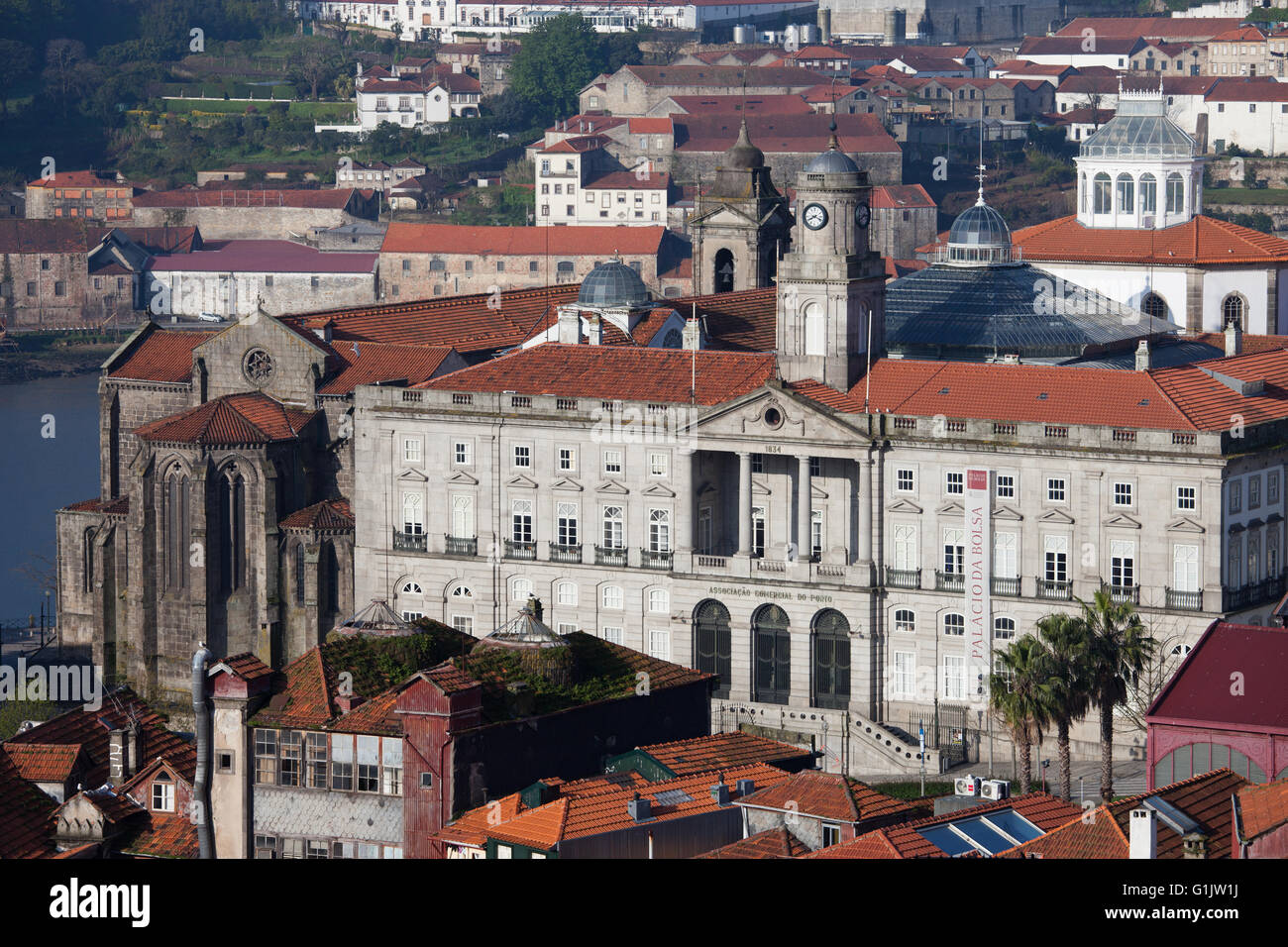 Portugal, Porto, le Palácio da Bolsa - Palais de la Bourse et Igreja de São Francisco (Eglise de Saint François) Banque D'Images