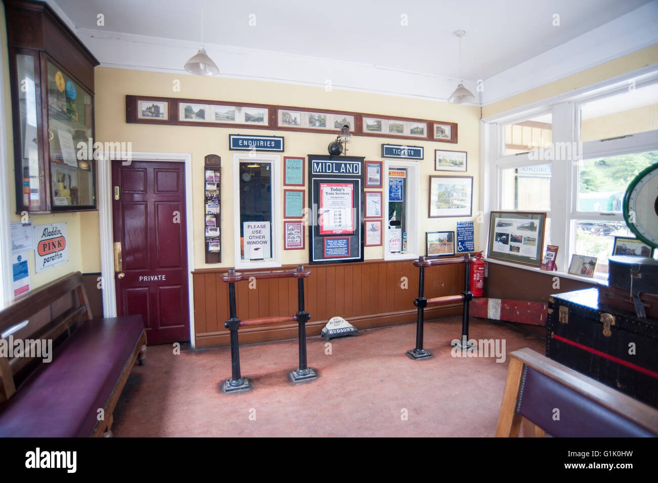 Salle d'attente à l'ancienne Banque D'Images