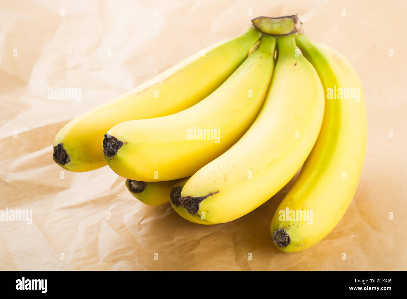 Les bananes biologiques fraîches Banque D'Images