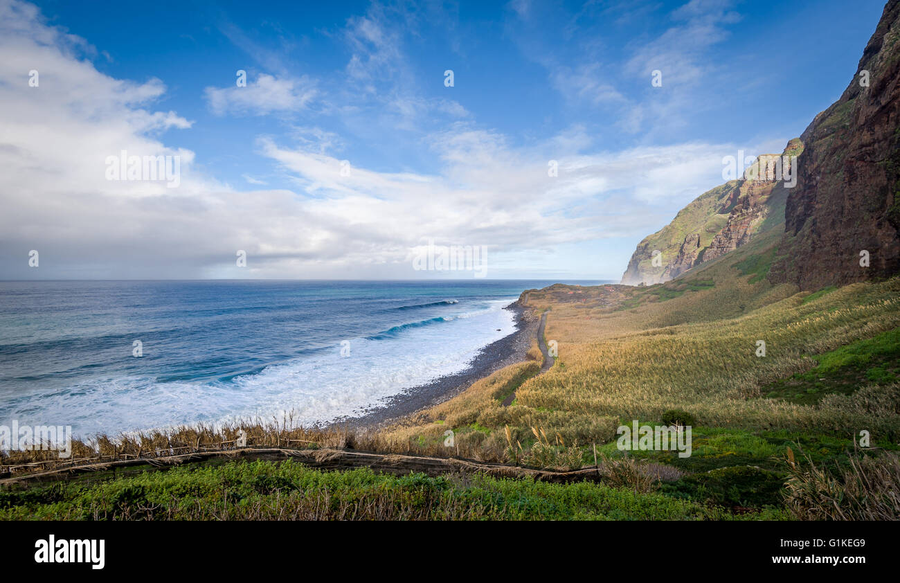 L'île de Madère, la baie sauvage Calhau das Achadas Banque D'Images