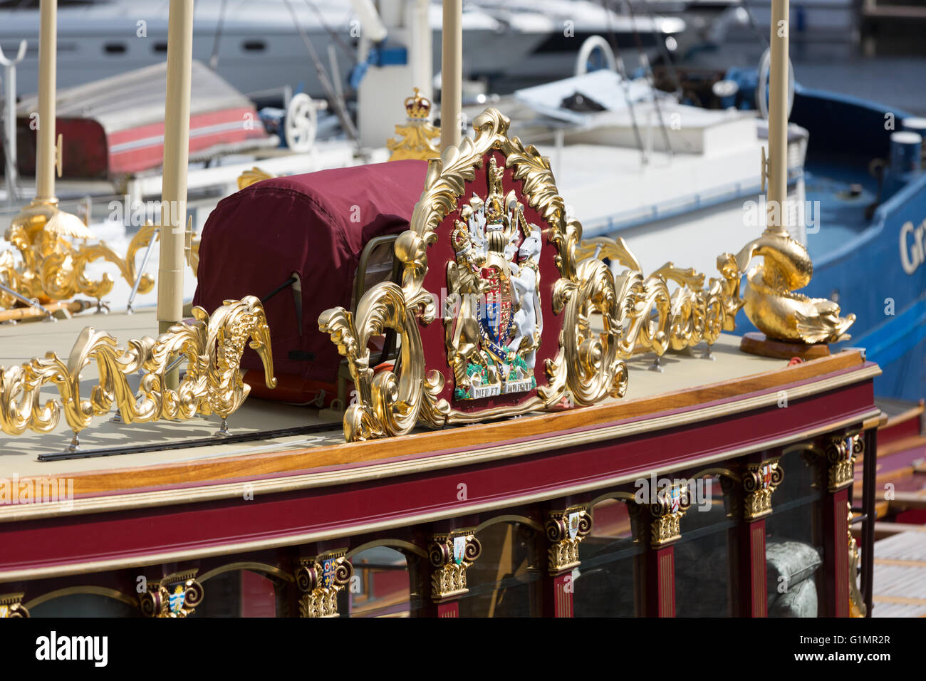 La Gloriana amarré à St Katharine Docks Banque D'Images