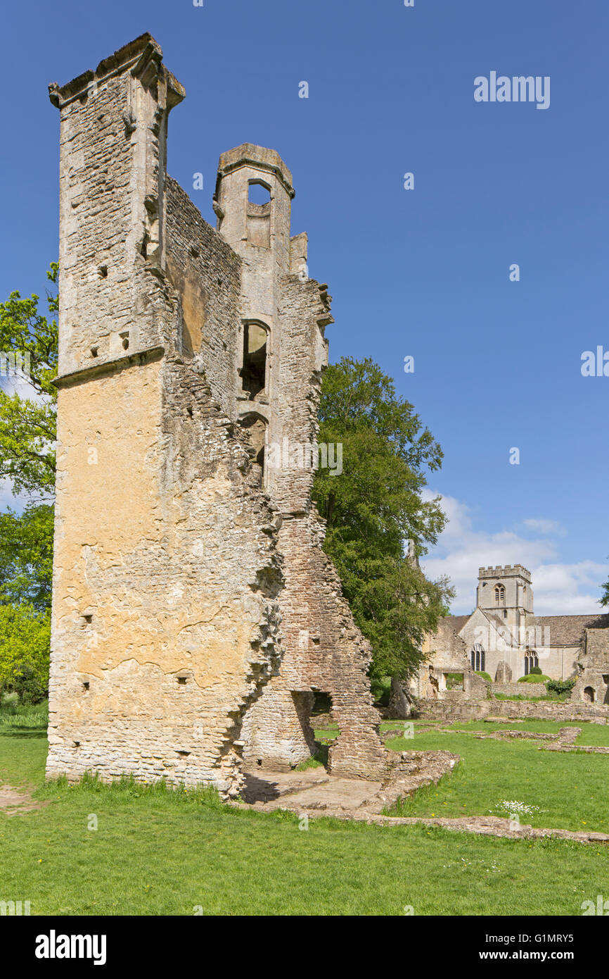 Les ruines pittoresques de Minster Lovell Hall, un manoir du 15ème siècle, Oxfordshire, England, UK Banque D'Images