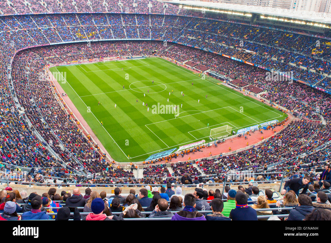 Barcelone - Dec 21 : une vue générale du Camp Nou Stadium dans le match de football entre Futbol Club Barcelona et Malaga. Banque D'Images