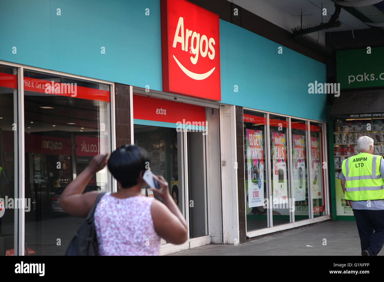 Argos magasin bois vert Banque de photographies et d’images à haute