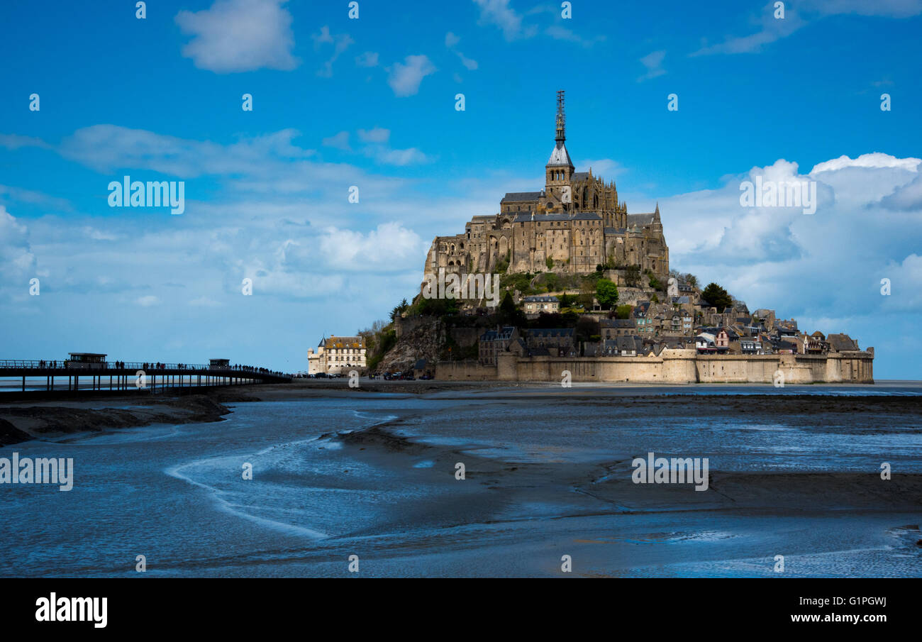Le mont st michel Banque de photographies et d’images à haute ...