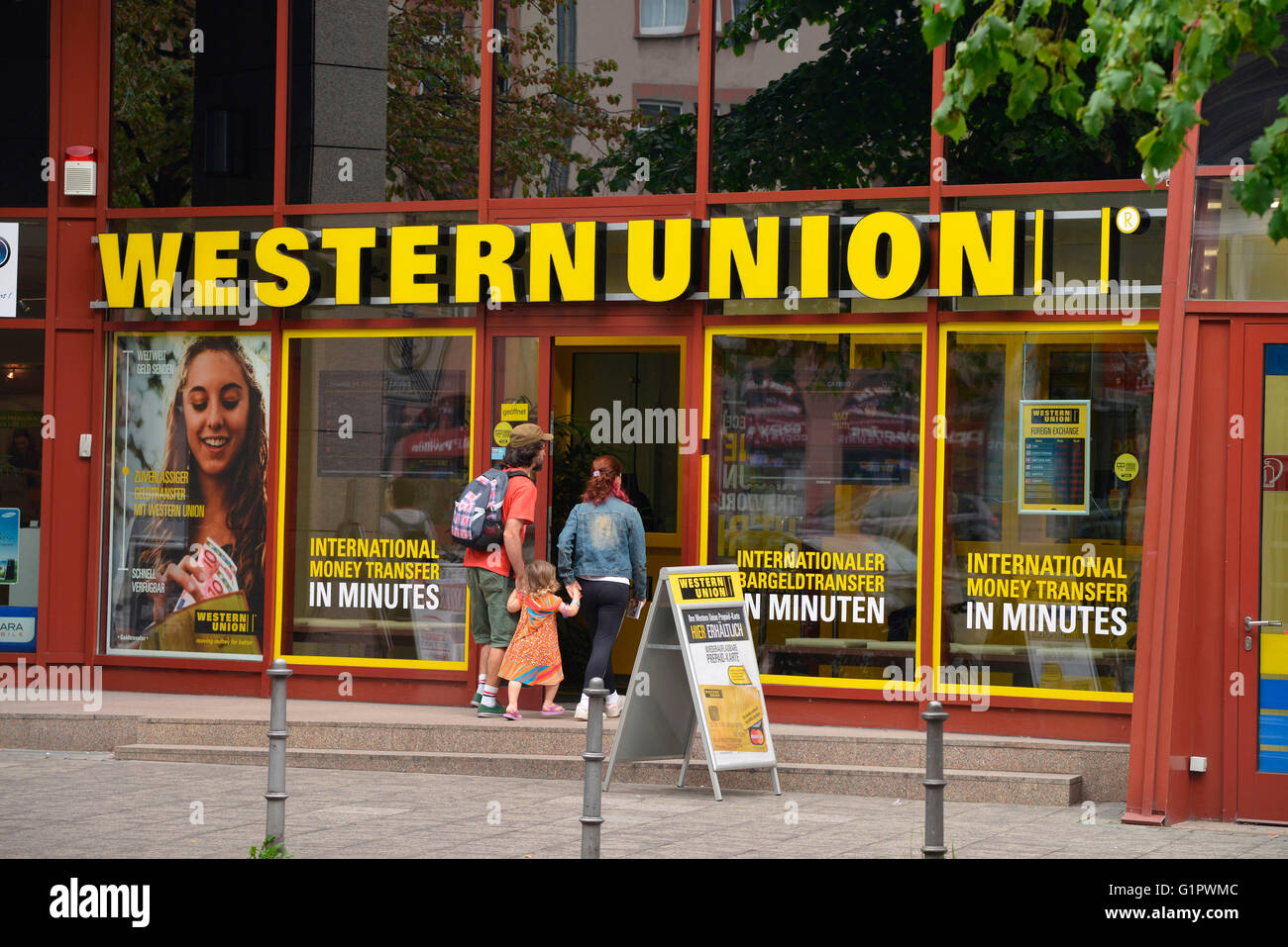 Western Union, Banque Zeil, Francfort sur le Main, Hesse, Allemagne Banque D'Images