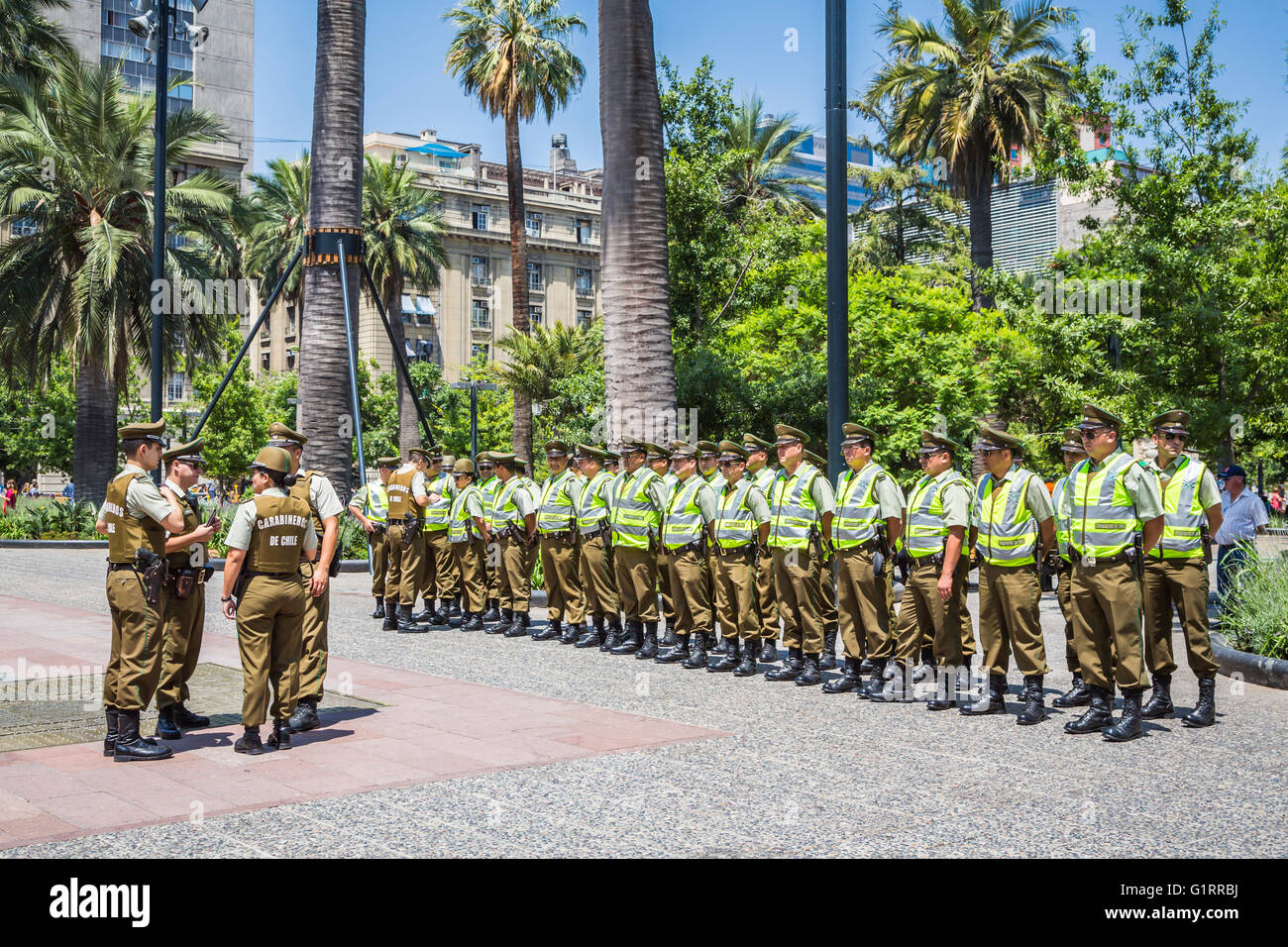 Les forces de sécurité chiliennes événement de formation à la Plaza de Armas à Santiago, Chili, Amérique du Sud. Banque D'Images