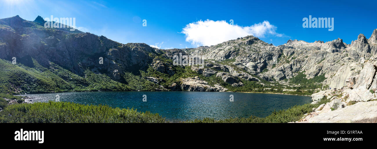 Lac de montagne Lac de Melo, haute vallée de la Restonica, source de la rivière de la Restonica, Corte, Haute-Corse, Corse, France Banque D'Images