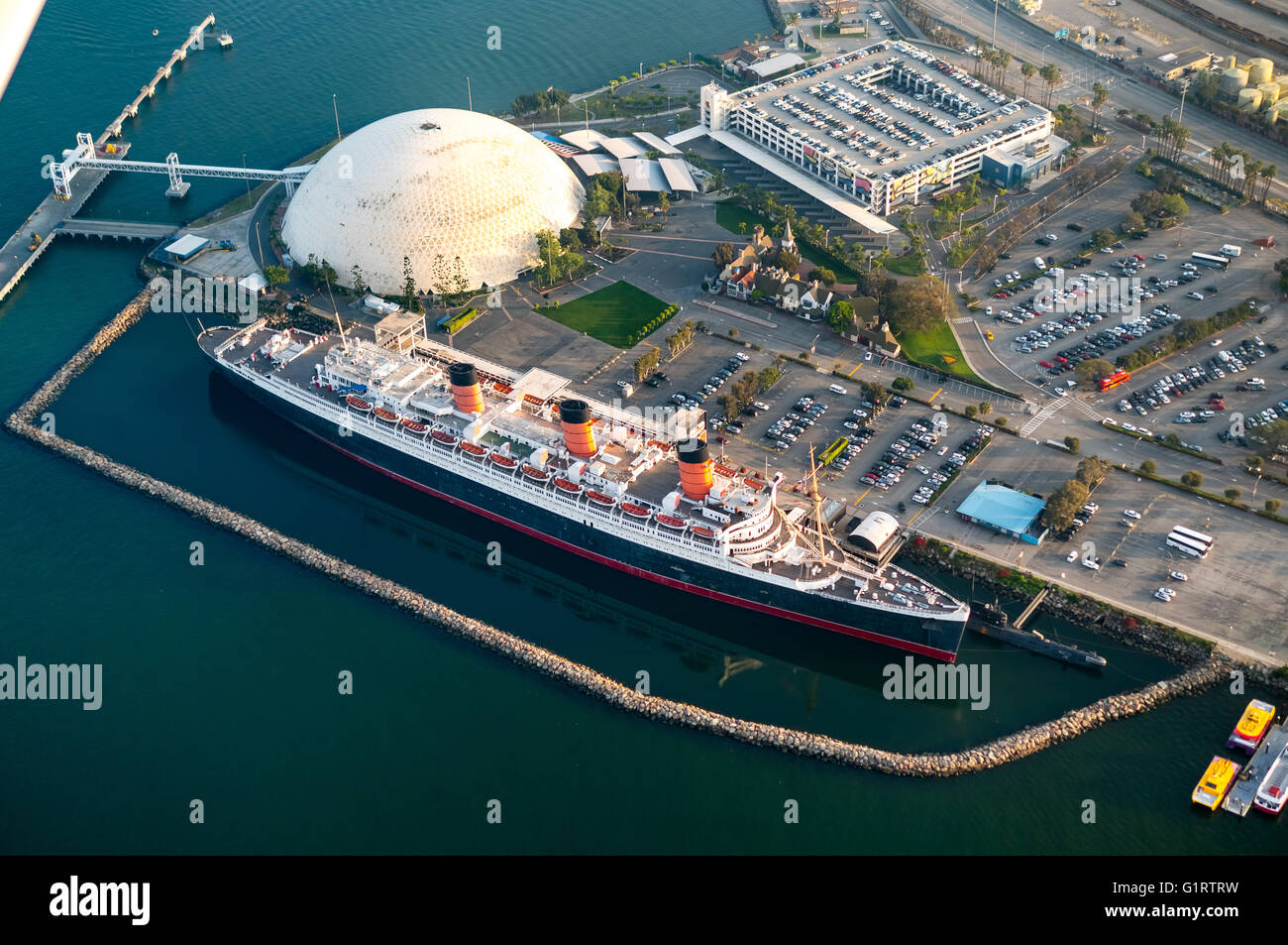 Paquebot RMS Queen Mary, de l'hôtel Hôtel Queen Mary à Long Beach Harbor, Long Beach, Los Angeles County, Californie, USA Banque D'Images