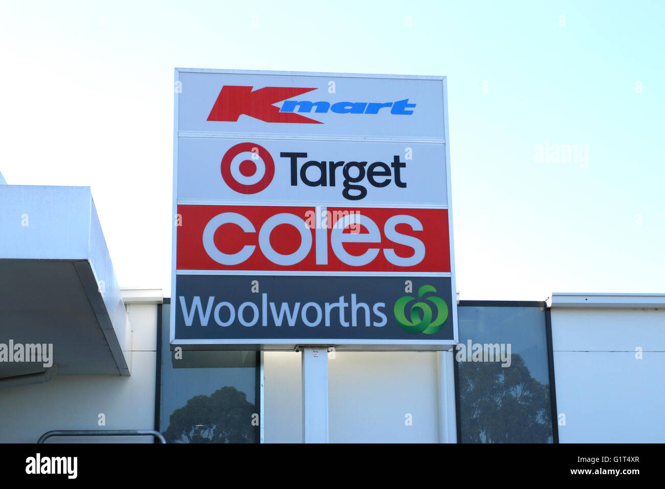 Kmart, Coles, Target, Woolworth - grandes épiceries et supermarchés/magasins en Australie chaîne Banque D'Images