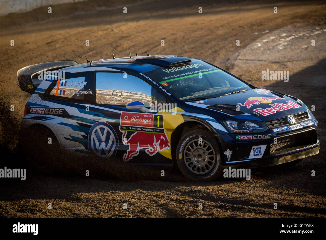 Lousada, au Portugal. 19 mai, 2016. Sébastien Ogier et julien ingrassia Volkswagen Polo r wrc de l'équipe volkswagen motorsport wrc lors du Rallye du Portugal vodafone sss1 à lousada (Portugal). crédit : Diogo baptista/Alamy live news Banque D'Images