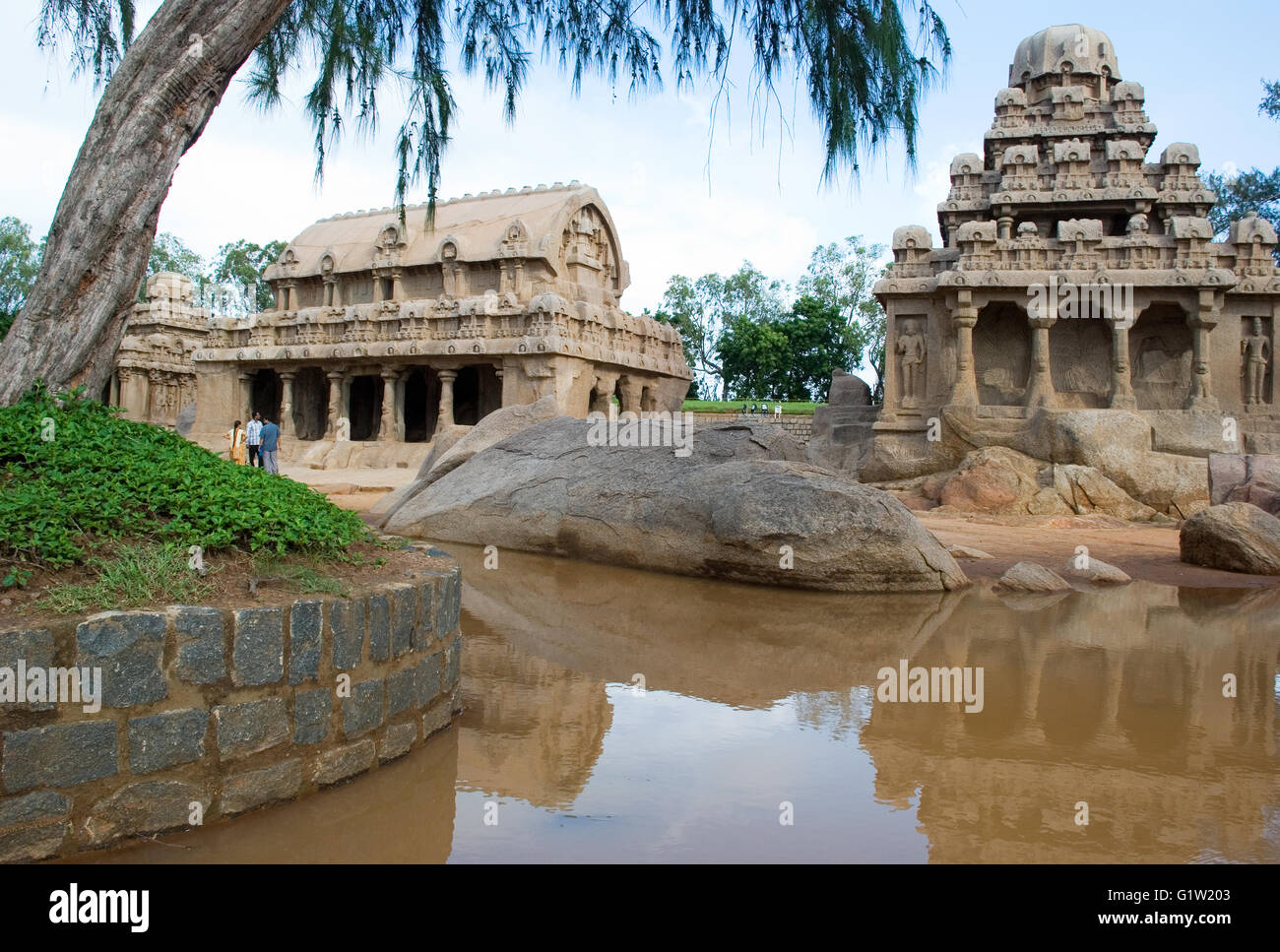 Cinq Rathas, près de Shore Temple, Mahabalipuram, près de Chennai, Tamil Nadu, Inde Banque D'Images