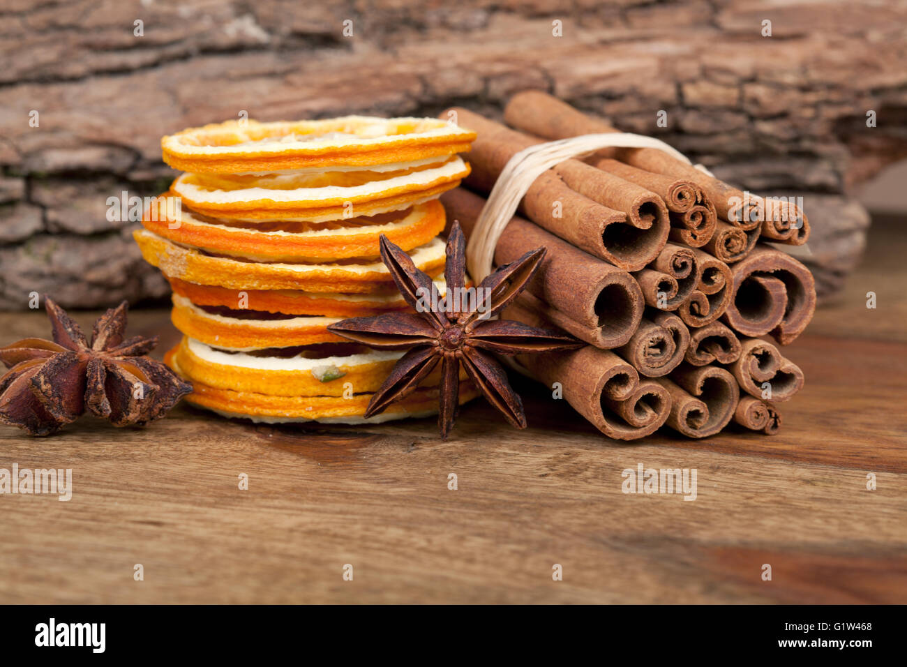 Avec Orange Cannelle et Anis Banque D'Images