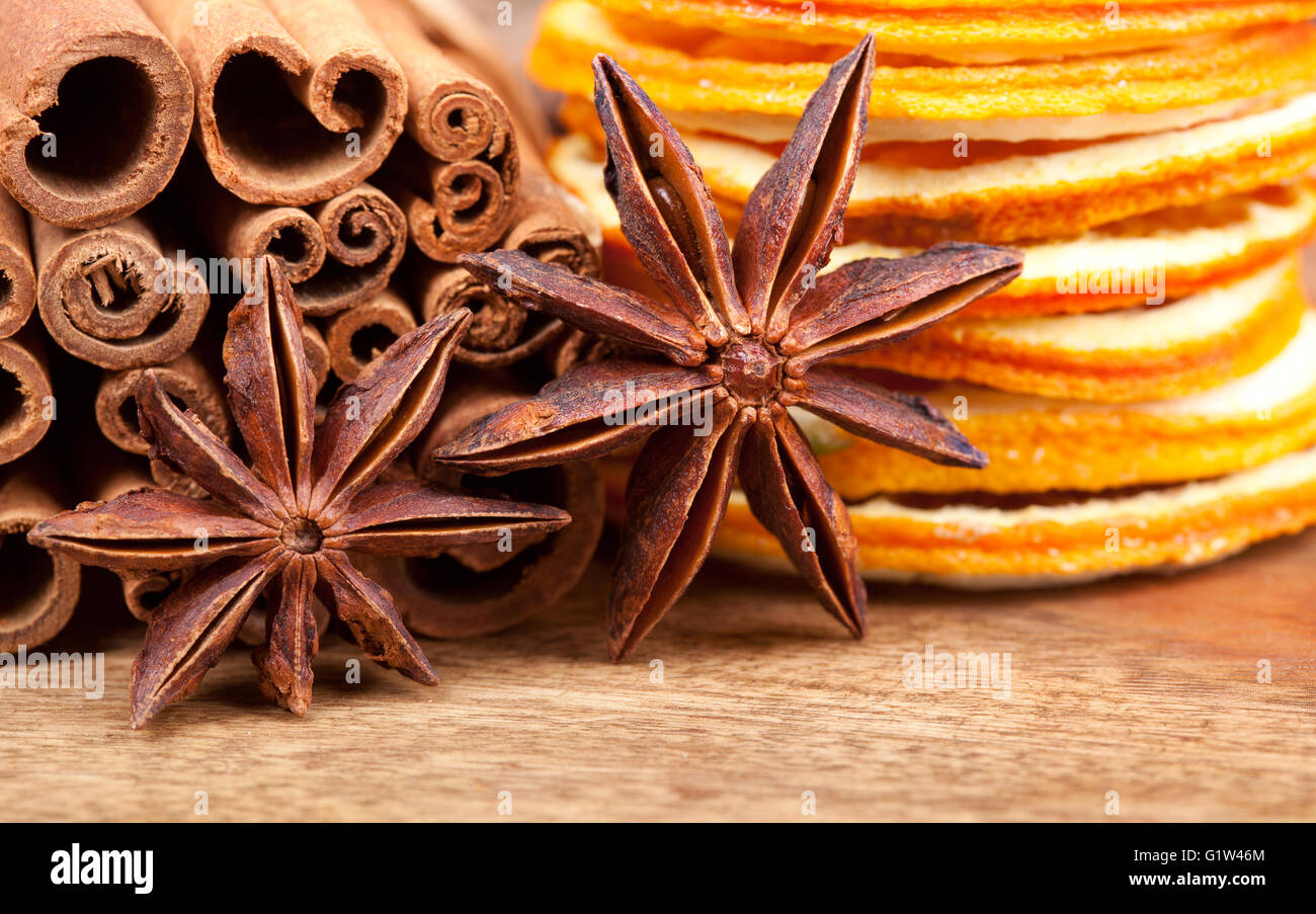 Avec Orange Cannelle et Anis Banque D'Images