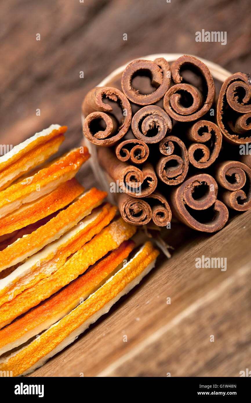Avec Orange Cannelle et Anis Banque D'Images
