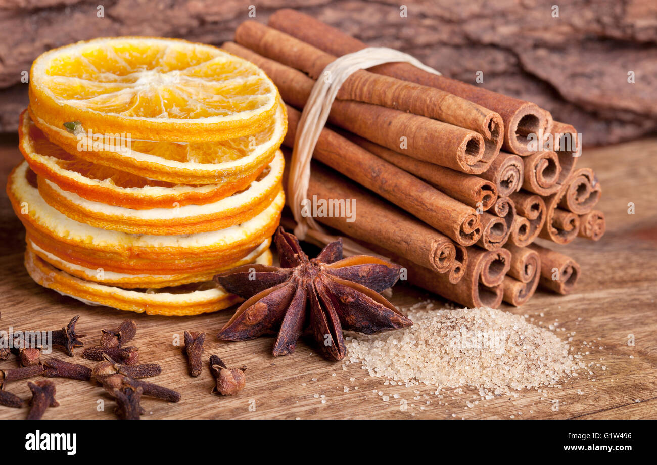Avec Orange Cannelle et Anis Banque D'Images