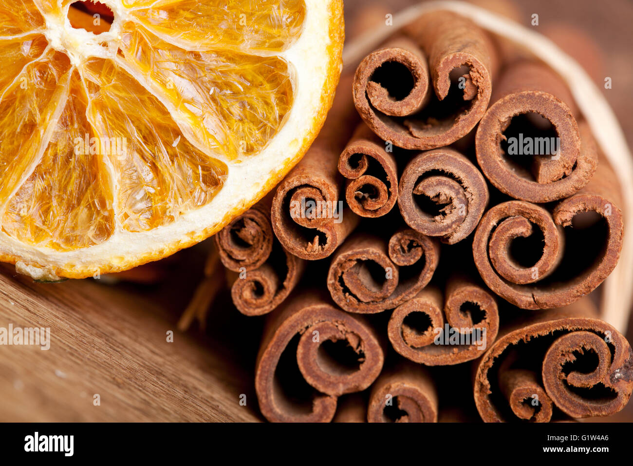 Avec Orange Cannelle et Anis Banque D'Images