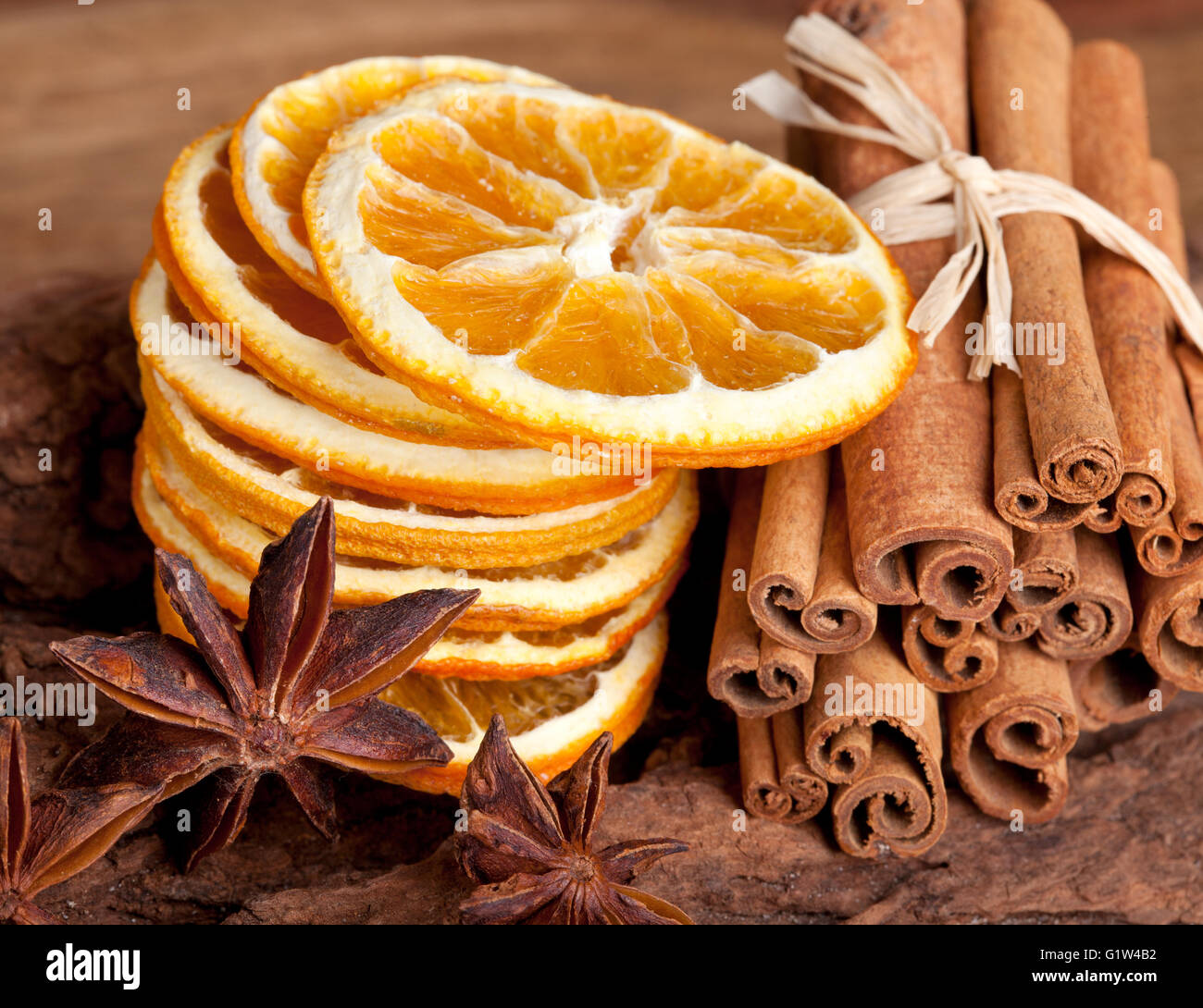 Avec Orange Cannelle et Anis Banque D'Images