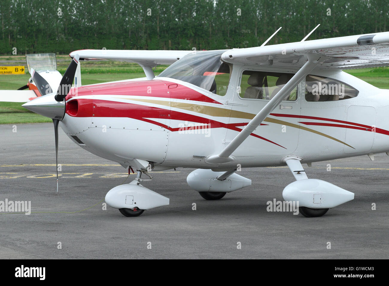 Cessna 182 Skylane aviation générale siège quatre avions de tourisme Banque D'Images