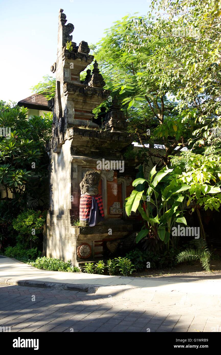 Entrée du Temple à Kuta, Bali, Indonésie. Bali a la plus grande population hindoue dans l'Indonésie Banque D'Images