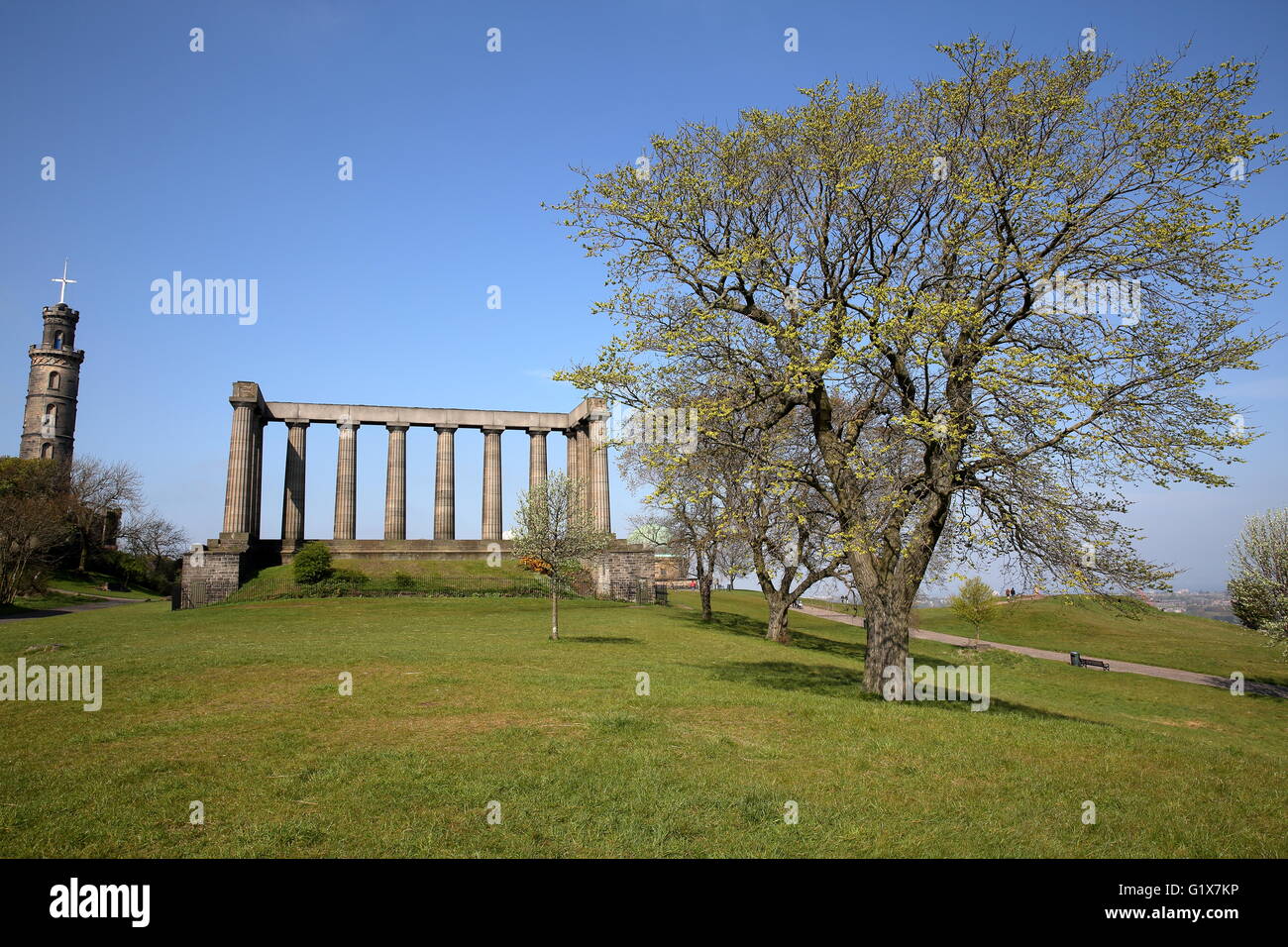 Nelson Monument et National Monument à Calton Hill, Édimbourg Banque D'Images