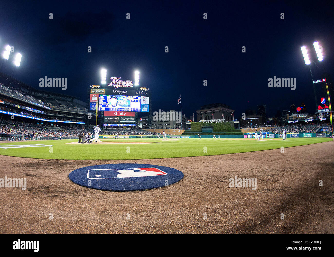 Detroit, Michigan, USA. 16 mai, 2016. Une vue générale au cours de l'action jeu MLB entre les Twins du Minnesota et les Tigers de Detroit à Comerica Park à Detroit, Michigan. Les Tigres défait les jumeaux 10-8. John Mersits/CSM/Alamy Live News Banque D'Images
