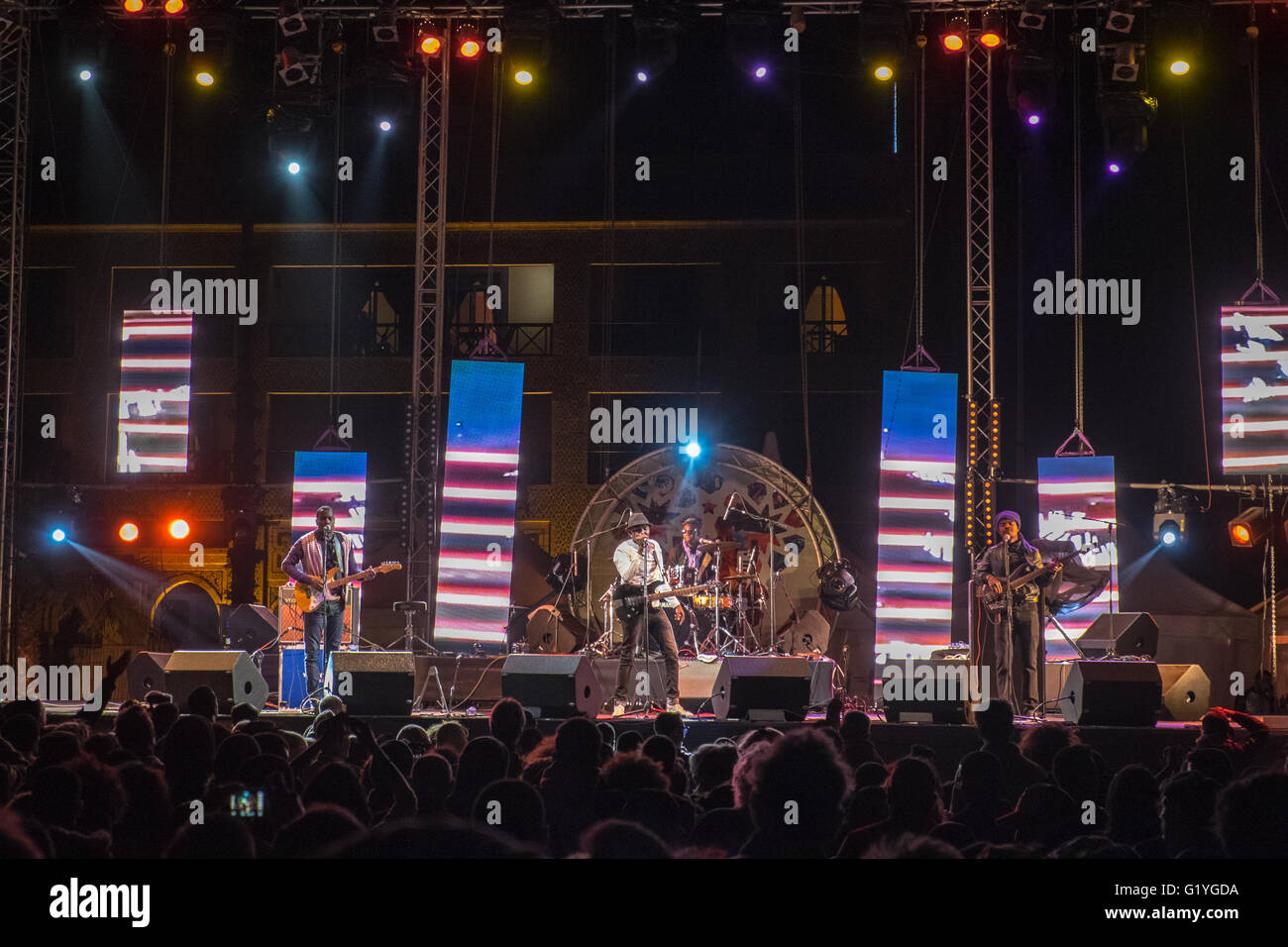 Musiciens dans le Gnawa music festival qui a lieu chaque année à Essaouira, Maroc Banque D'Images
