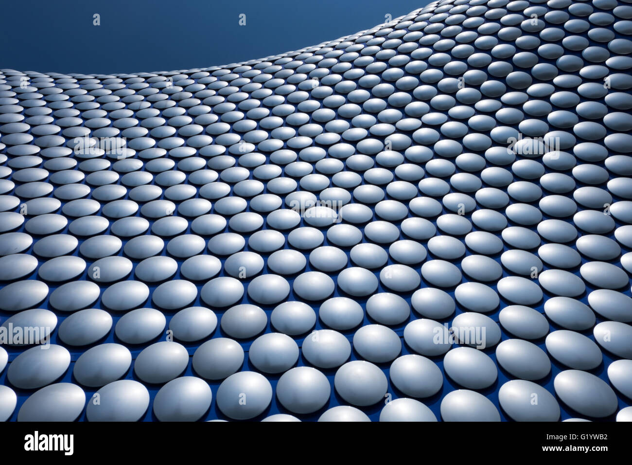 Selfridges à Birmingham, Royaume-Uni, un bâtiment historique dans le centre de la ville Banque D'Images Selfridges à Birmingham, Royaume-Uni, un bâtiment historique dans le centre de la ville Banque D'Images