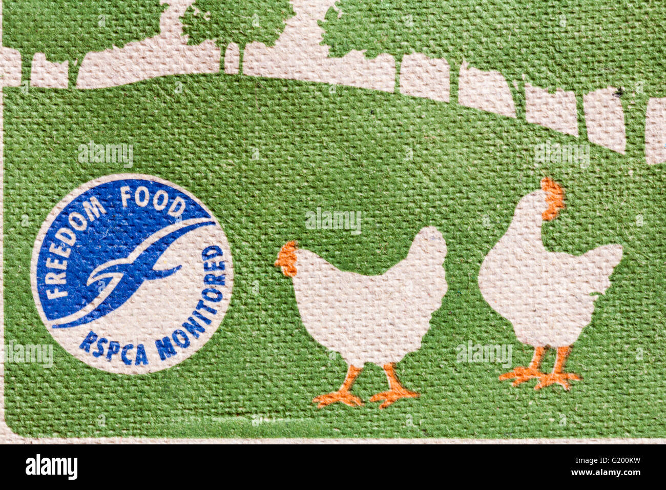 La RSPCA Freedom Food surveillés - informations sur la gamme de carton de 6 oeufs par Sainsburys forestiers Banque D'Images