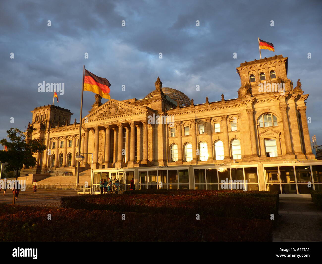 Berlin - Allemagne. Reichtag, bâtiment du parlement allemand totalement restauré après la destruction partielle pendant la fin de la DEUXIÈME GUERRE MONDIALE. E Banque D'Images