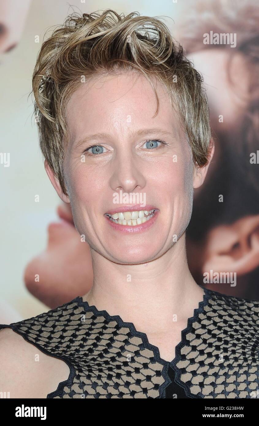 New York, NY, USA. 23 mai, 2016. Thea Sharrock au niveau des arrivées pour moi AVANT PREMIERE, AMC Loews Lincoln Square 13, New York, NY 23 mai 2016. Credit : Kristin Callahan/Everett Collection/Alamy Live News Banque D'Images