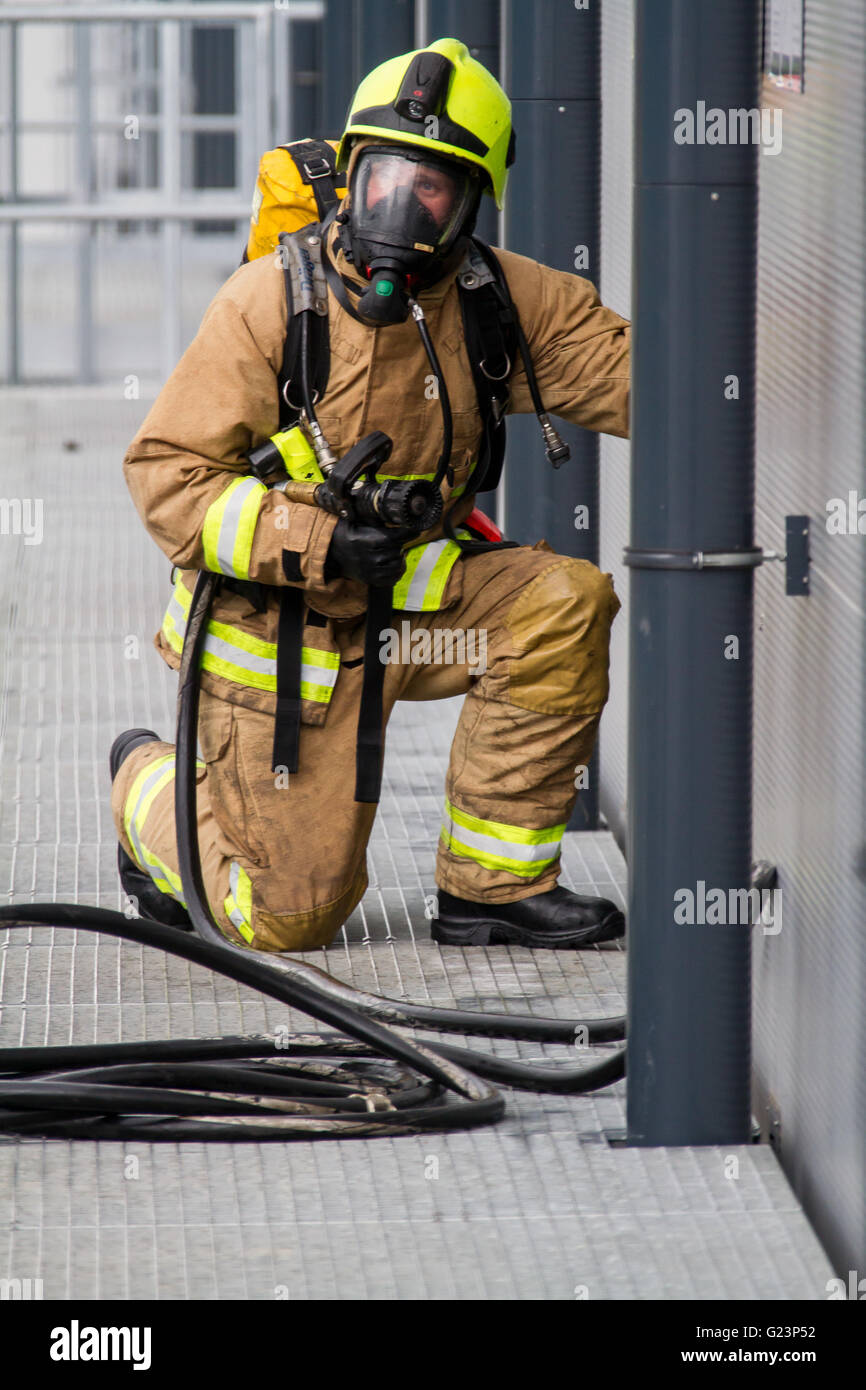 Les pompiers Kent prendre part à un exercice d'Hazmat Banque D'Images