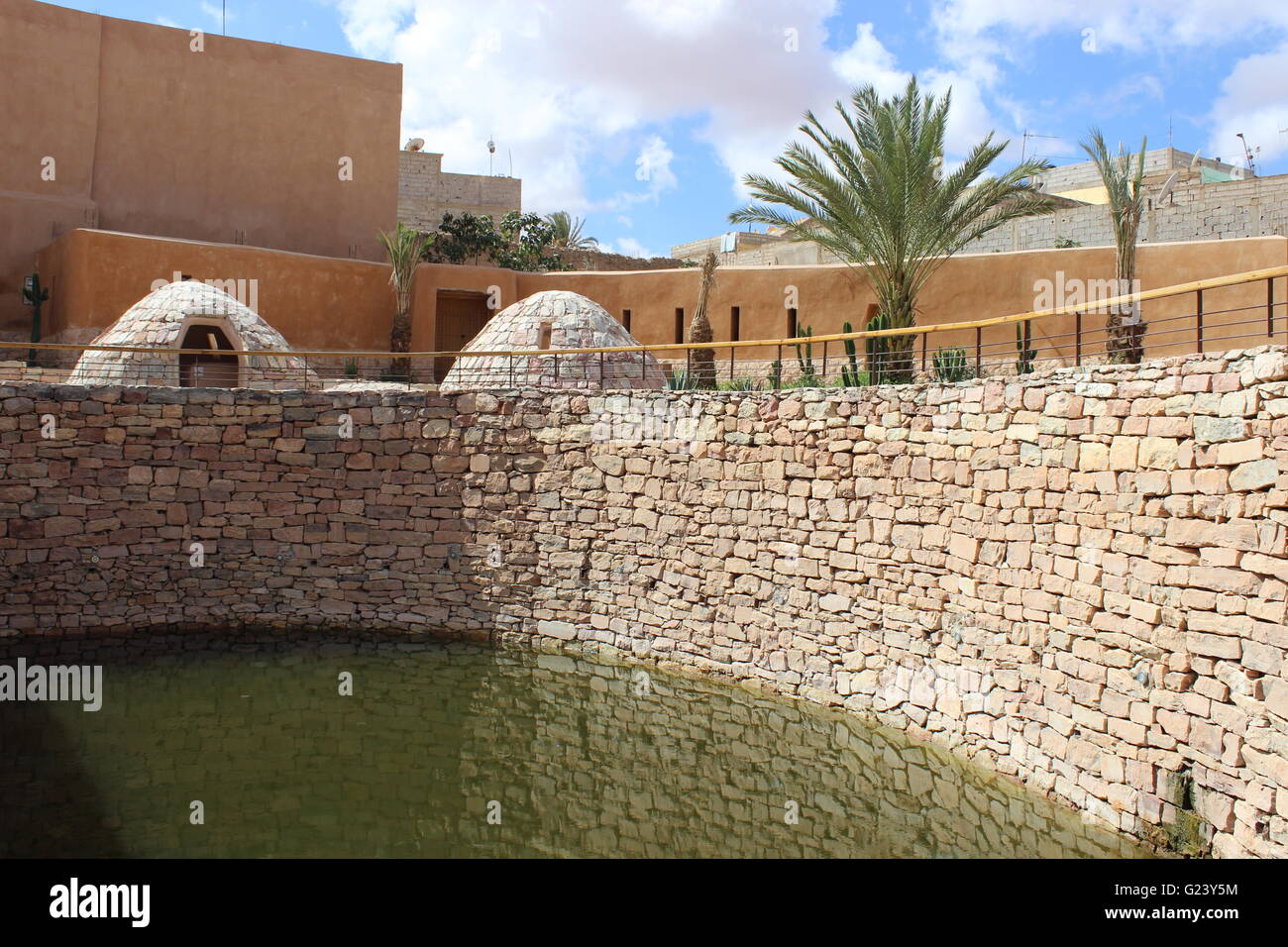 Blue Spring dans la médina de Tiznit (sud du Maroc) Banque D'Images